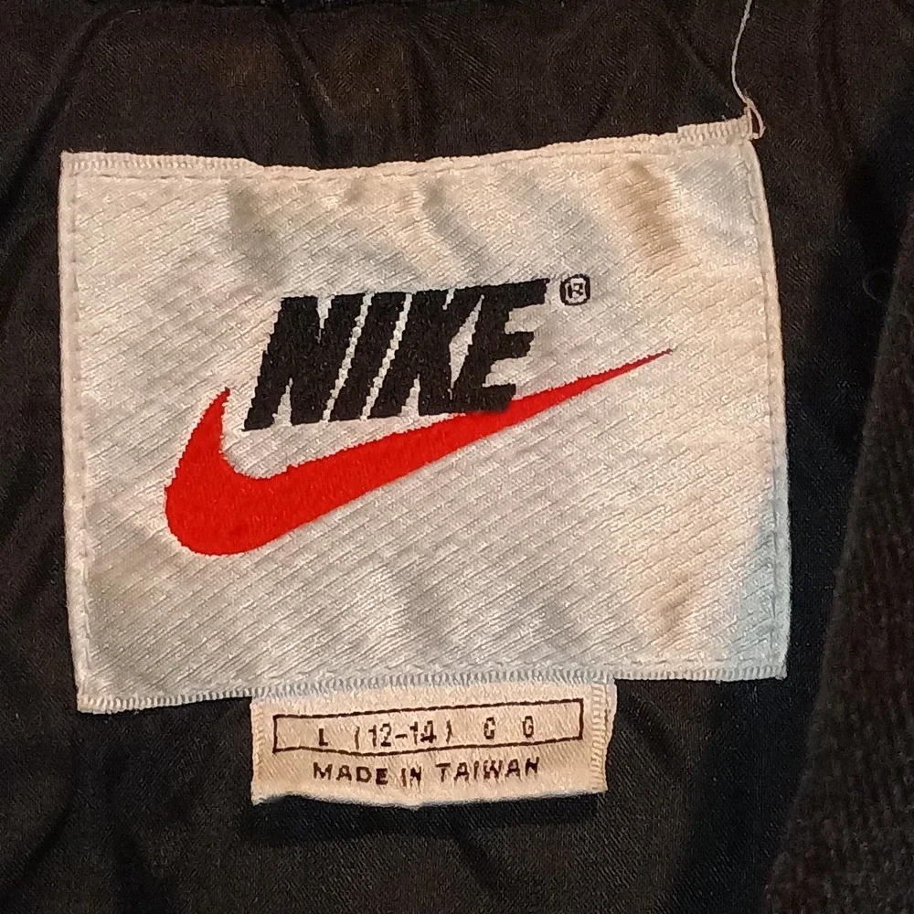 Vintage Nike Puffer Jacket Large Black Quilted‎ Big Swoosh 90s Y2K H60207 ZKG